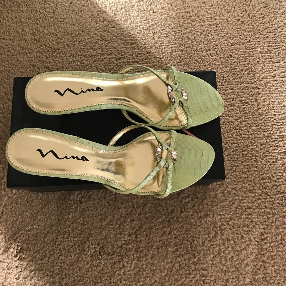 Nina sandals